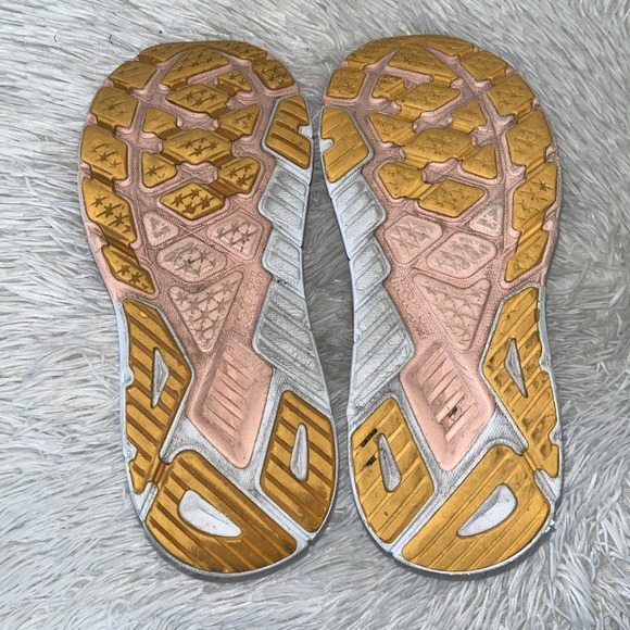 Hoka One One Arahi Sneakers Womens Size 9 - Picture 12 of 16